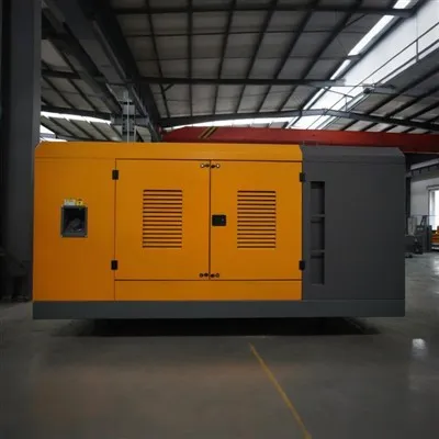 Рабочий воздушный компрессор